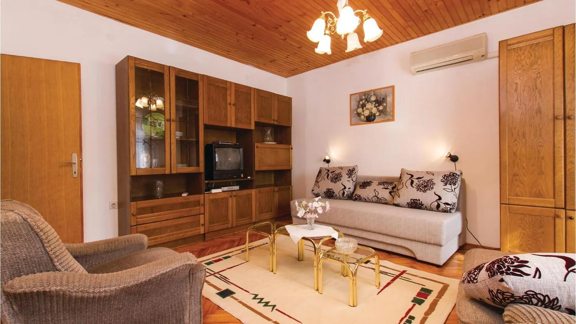 3 Bedroom Beautiful Home In Nedescina Ruzici  Holiday home Ruzici (Sveta Nedelja)