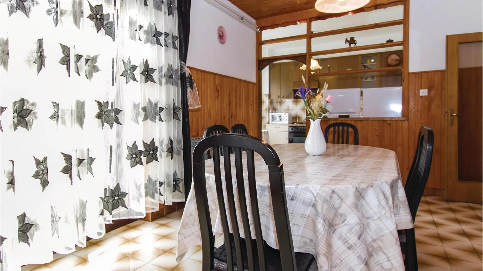 3 Bedroom Beautiful Home In Nedescina Ruzici  0*, Ruzici (Sveta Nedelja)